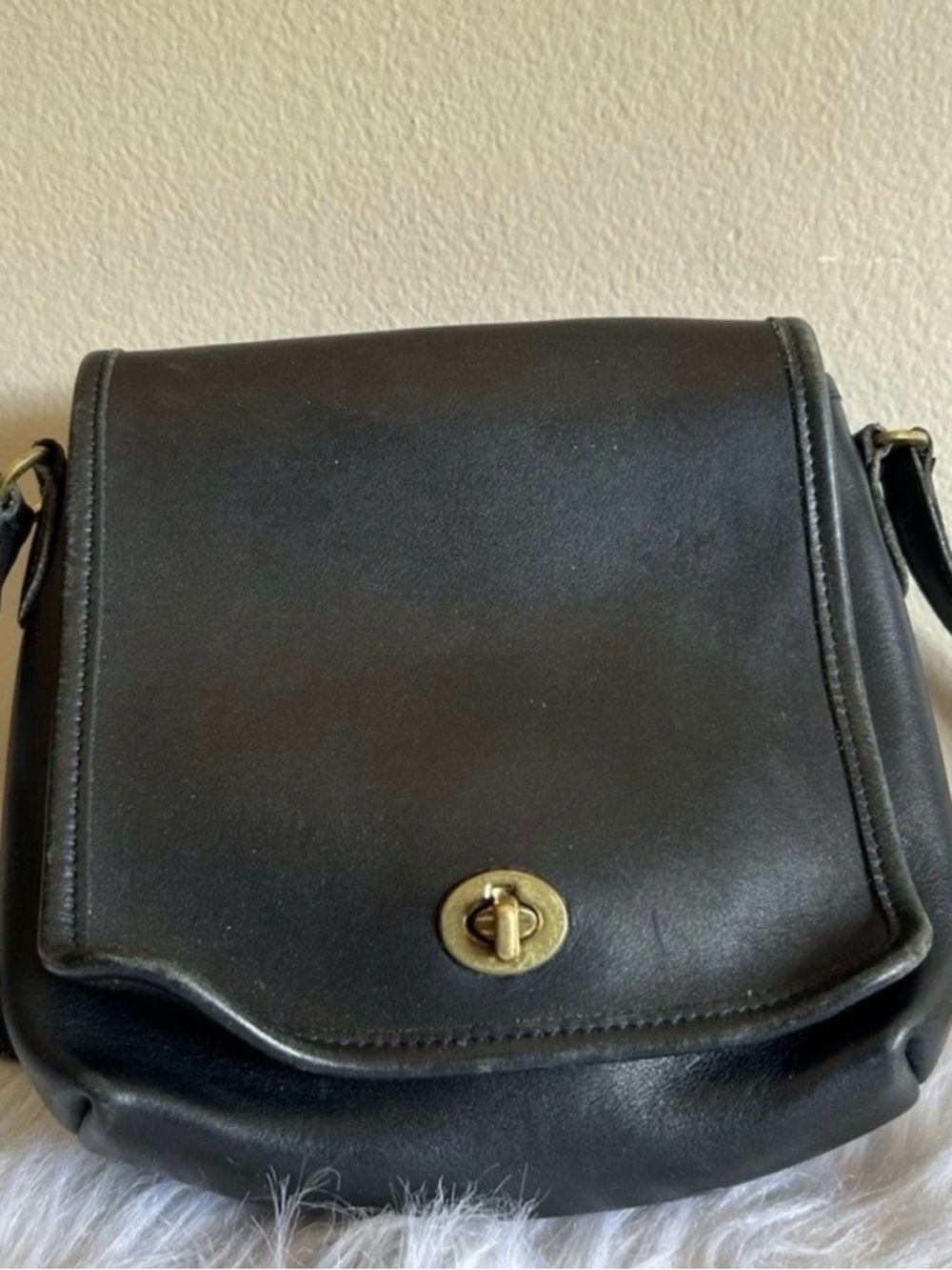 Coach vintage crossbody
